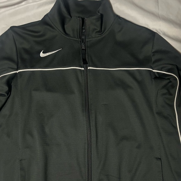 Nike Jacket Men’s Rivalry Size L Full Zip Basketball Training AT5300-012 Black - Picture 3 of 9